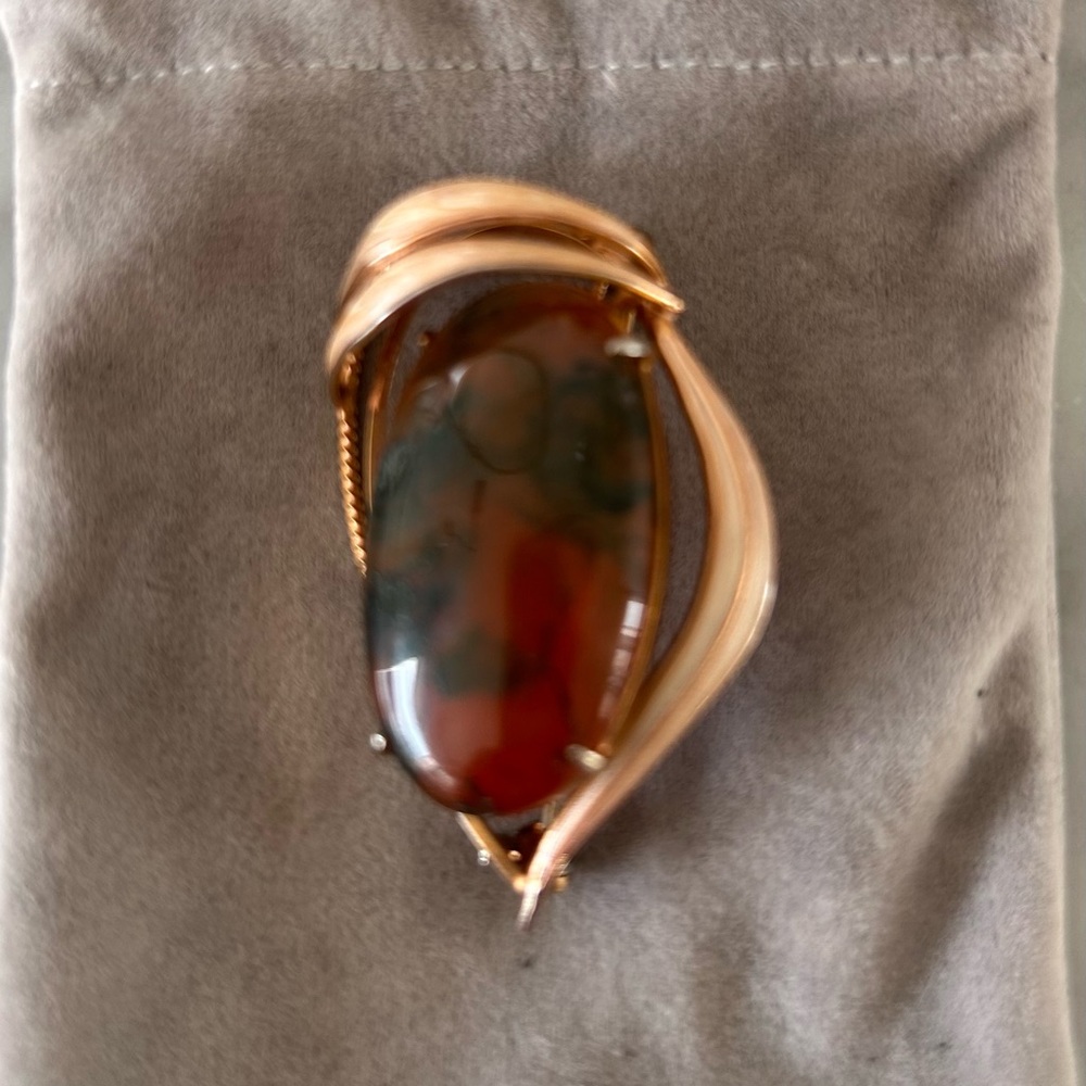 Elegant Gold and Red Stone Brooch